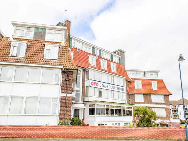 Stade Court Hotel